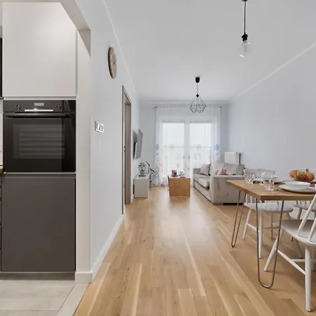 Jesionowa With Free Garage By Renters Daire *